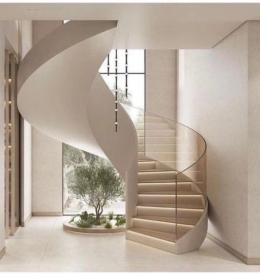 Curved stair